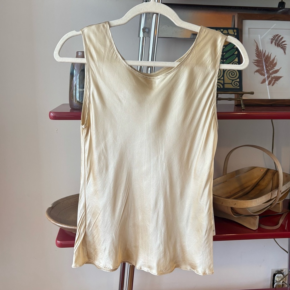 Vintage Saks fifth avenue 100% silk sleeveless shell tank top